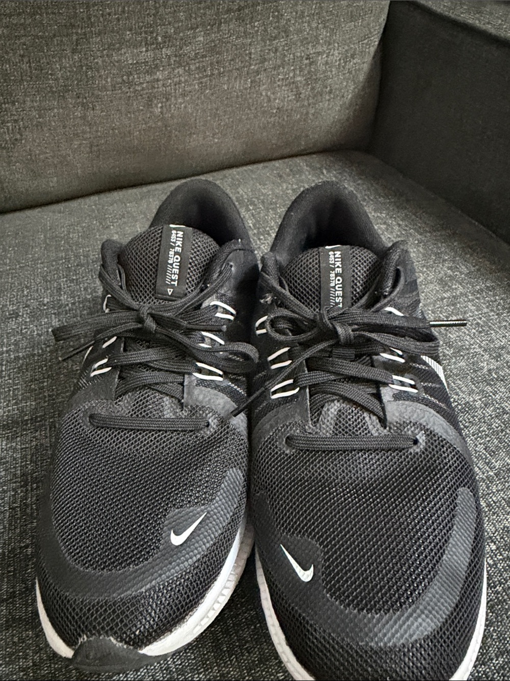 Nike Black and White Running Shoe with Striped Swoosh - Picture 2 of 5